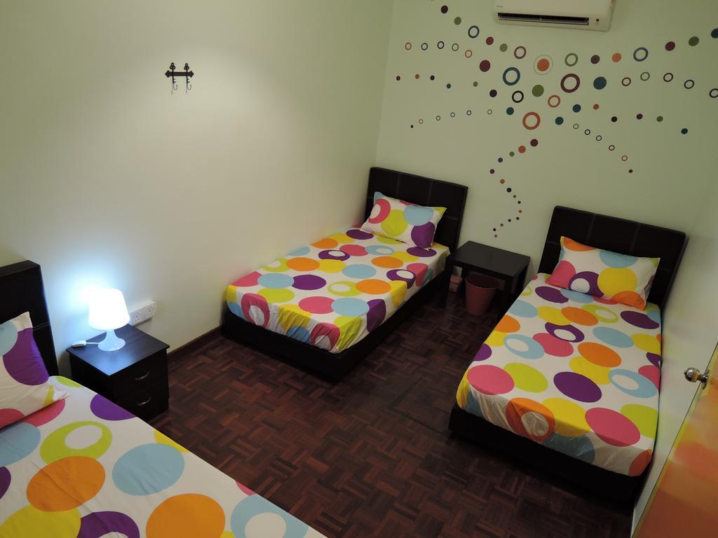 The Pillohouzzze Hotel Malacca Kültér fotó