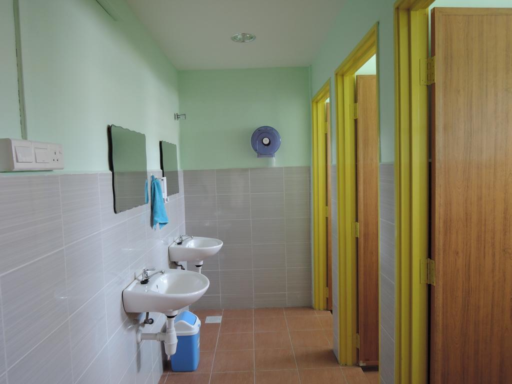 The Pillohouzzze Hotel Malacca Kültér fotó