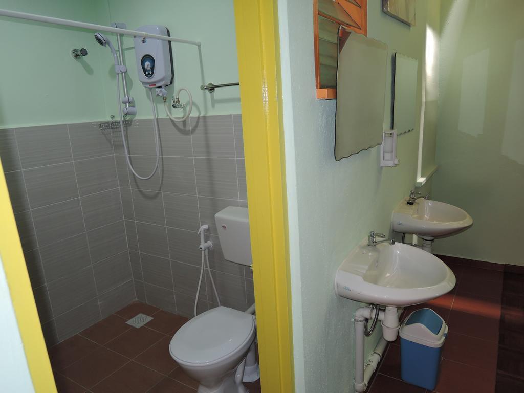 The Pillohouzzze Hotel Malacca Kültér fotó