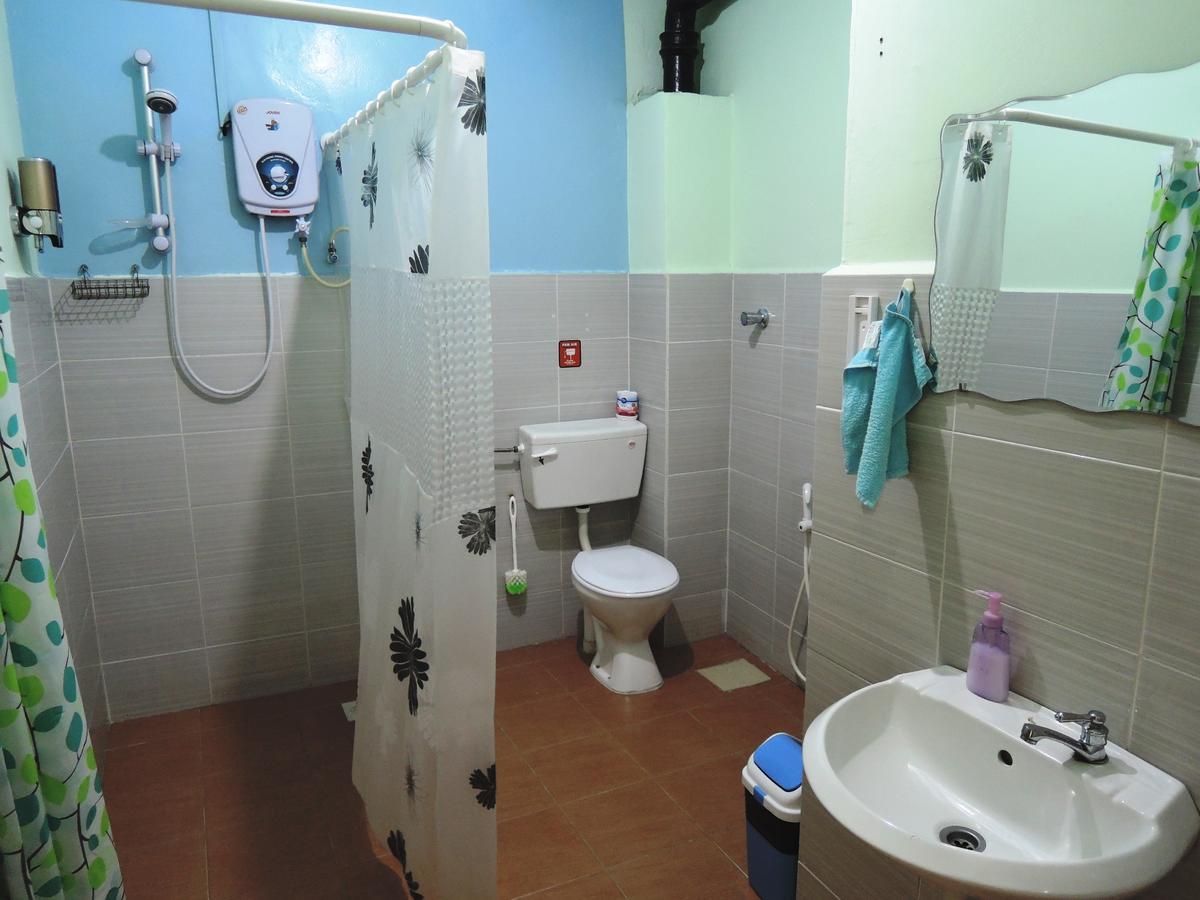 The Pillohouzzze Hotel Malacca Kültér fotó