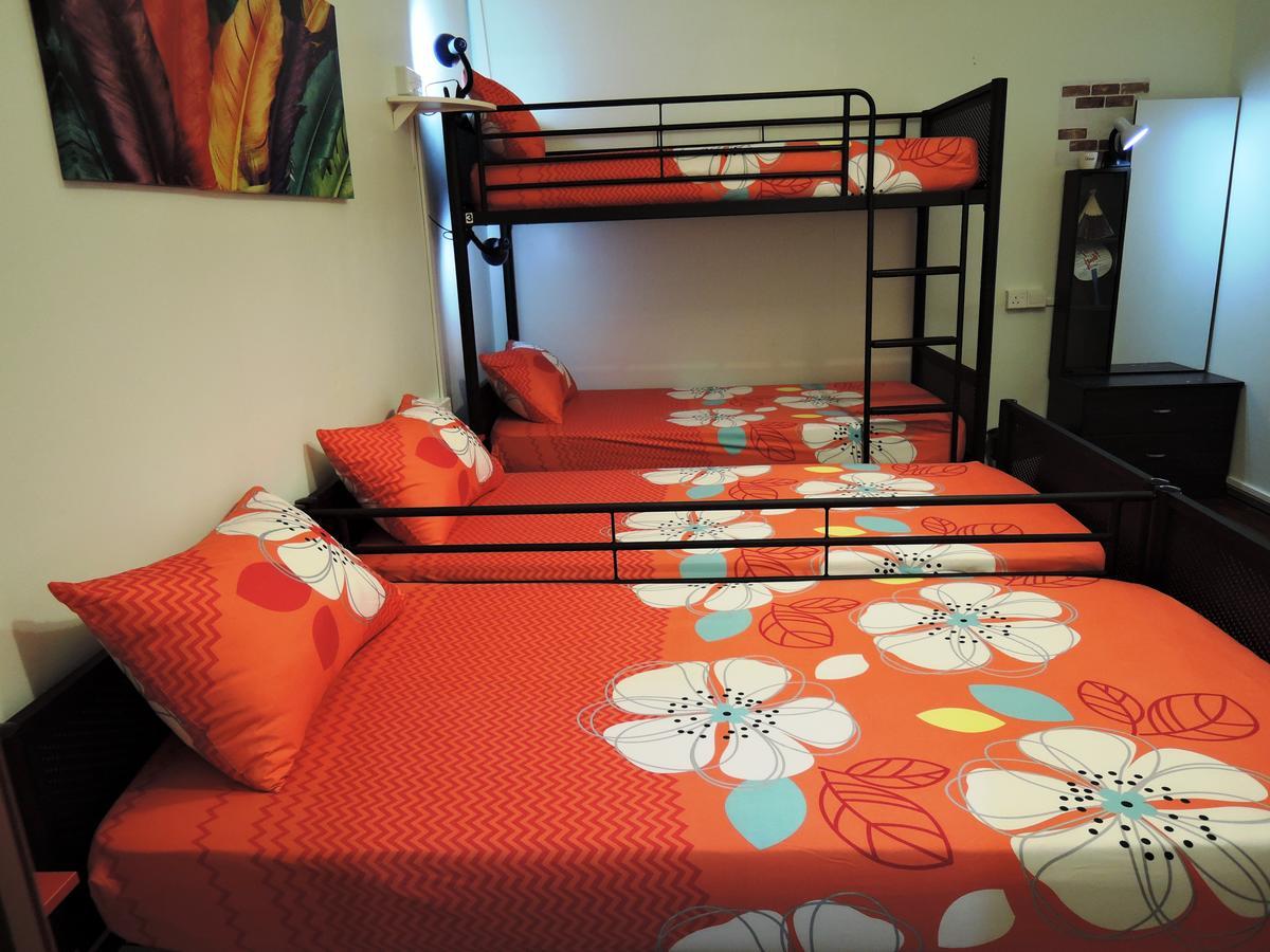 The Pillohouzzze Hotel Malacca Kültér fotó