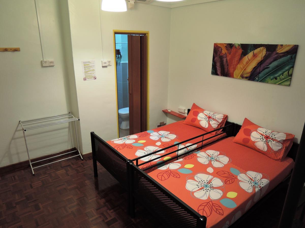 The Pillohouzzze Hotel Malacca Kültér fotó