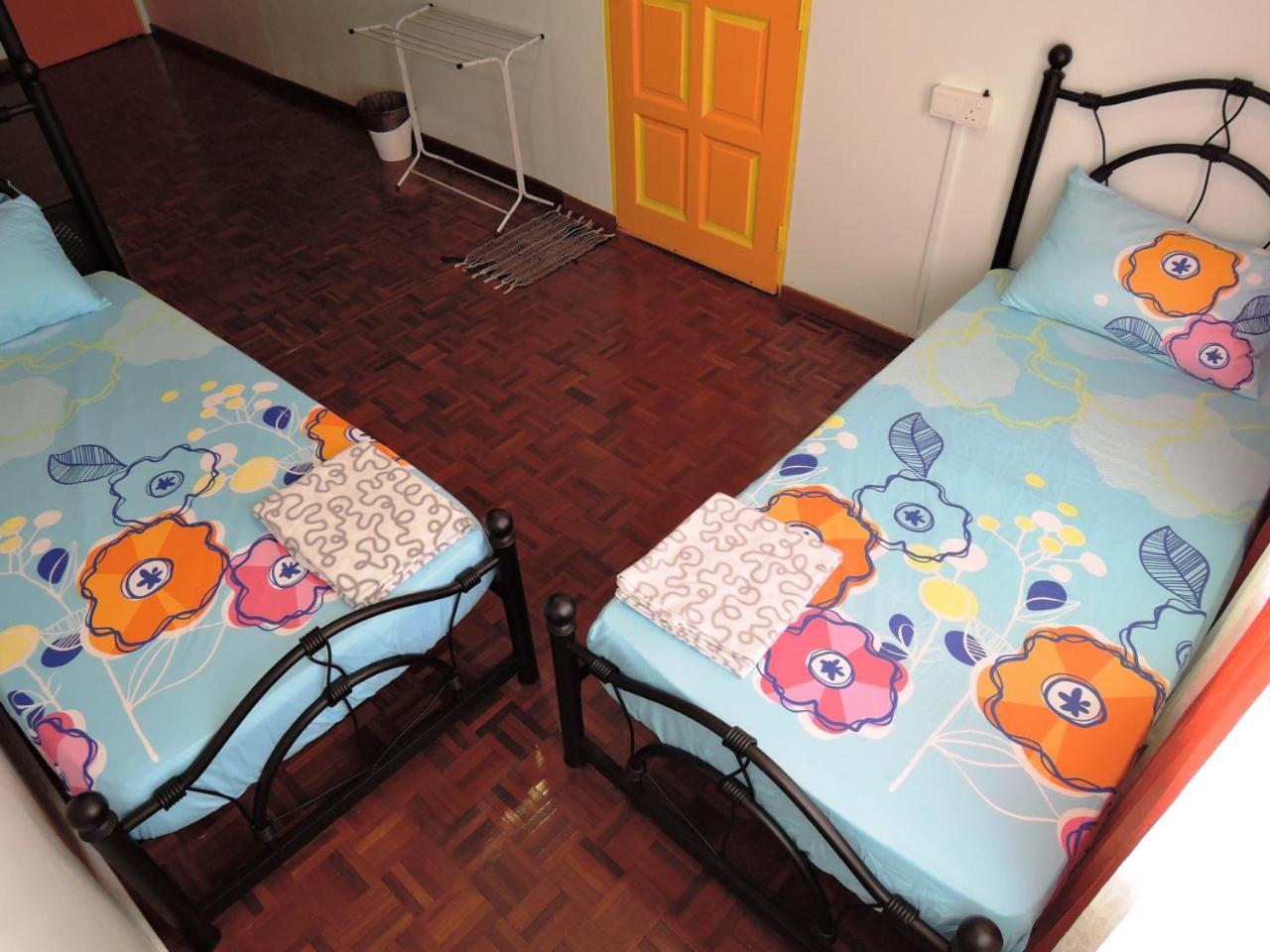 The Pillohouzzze Hotel Malacca Kültér fotó